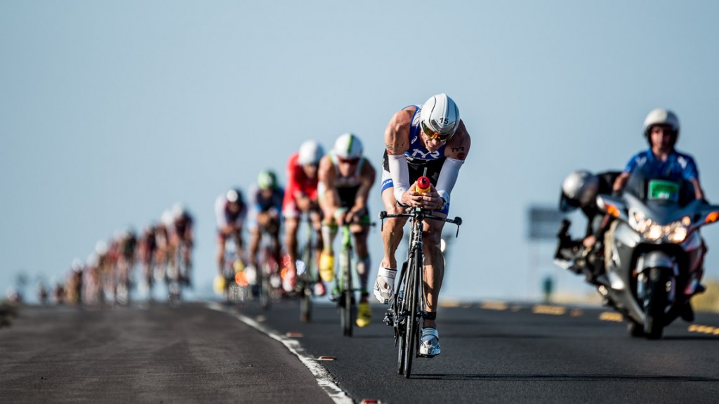 Andy Potts Leads Bike Train - Ironman 2014 World Championship